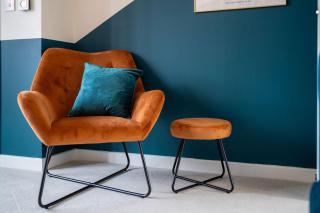 Huge Weekly & Monthly Savings - Free Parking - Wi-Fi & Netflix - 2