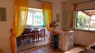 Schönes Ferienhaus In Capiglia Marittimma - 1
