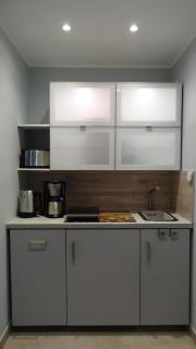 Gemütliches Dachgeschoss-Apartement mit Seeblick und großem Garten am Wasser - 5