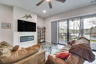 Lakefront Seneca Vacation Rental with Shared Dock! - Salem - 8