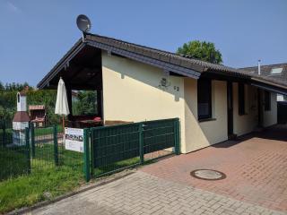 Hochwertiges Ferienhaus in einem Ferienpark - Butjadingen - 9