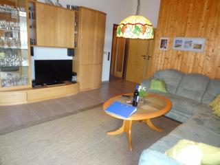 Ferienhaus mit Grill, Garten und Terrasse - Butjadingen - 4