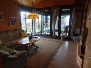 Ferienhaus mit Grill, Garten und Terrasse - Butjadingen - 3