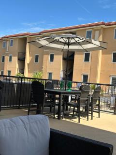 Unique 3BR, 1 of 5 Condos w/Huge Poolside Patio, Steps to Beach & Pier, Gated - Tybee Island - 4