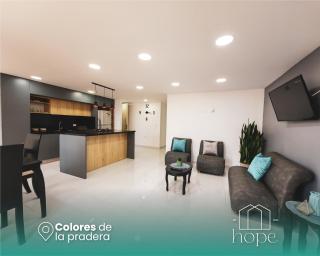 Colores de la pradera by Hope - Guatapé - 0