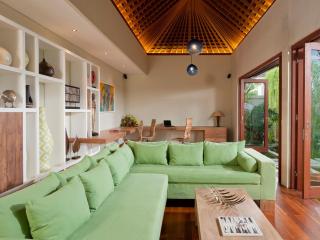 Villa Joss Seminyak by Nagisa Bali - Seminyak - 2