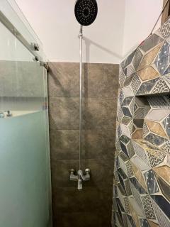 Cozy 2-Bed Portion at Gulshan Iqbal blk 7 - 2