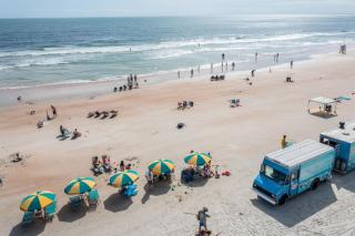Oceanfront Bliss 3BR Direct Ocean Front Retreat on the 4th Floor at The WyndhamOcean Walk Resort - Daytona Beach - 4