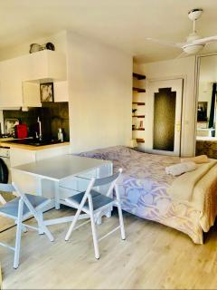 CANNES - JOLI STUDIO AVEC BALCON - Cannes - 1