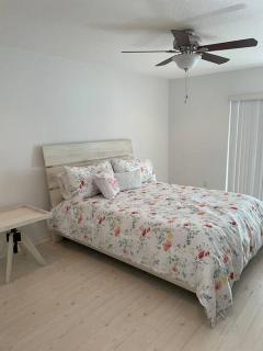 Sunny Jupiter Villa - 4