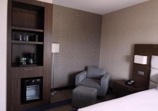 Eurobuilding Hotel & Suites Coro - Coro - 4