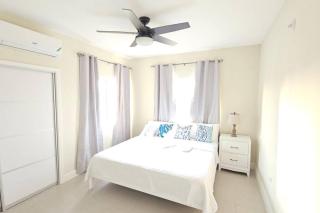 Ocean Blue Villa in Lucea - Point - 4
