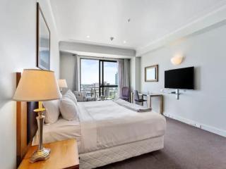 Stunning view studio with Balcony - Gym, Pool and Free Parking! - Auckland - 7