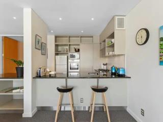 Lovely view apartment - free parking, pool and gym - Auckland - 2