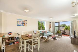 Lovely 2-Bedroom Apartment with Free Parking - Auckland - 2