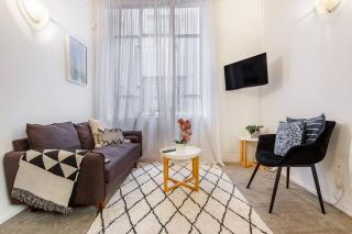 Cosy Queen St 1-BR apartment - Auckland - 9