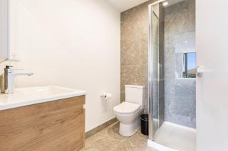 Ellerslie Escape: 2BR + Balcony - 4