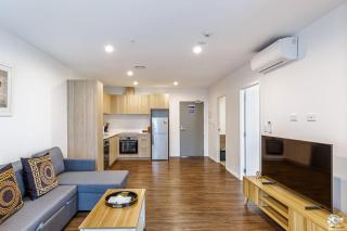 Stunning Ellerslie Apartment + Private Balcony - Auckland - 6