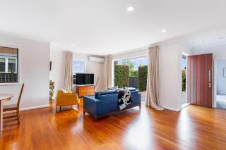 Beautiful Central Family Hideaway - Auckland - 5