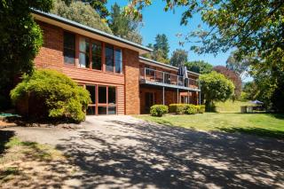 Delany Lodge - 5 Bedrooms - Bright - 0