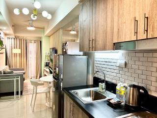 ClaySky Staycation 1BR unit near MOA with Netflix & DisneyPlus - Manila - 5