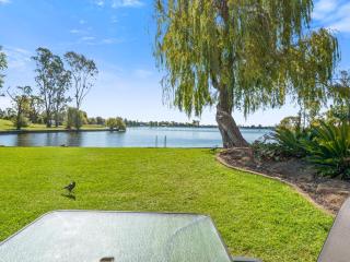 Yarrawonga Lakeside Apartment 25 - Mulwala - 0