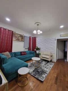 Calm 3 Bedroom apartment - Newark - 0