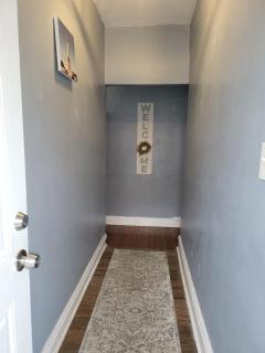 Calm 3 Bedroom apartment - Newark - 5