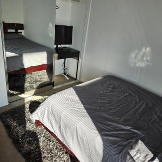 Private Bedroom & Bathroom in Shared Inner Brisbane Apartment - Brisbane - 4