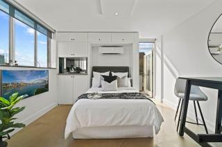 Modern Potts Point Studio - Sydney - 6
