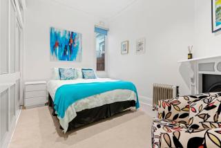 Bright Home in Trendy Newtown close to the Park - Sydney - 4
