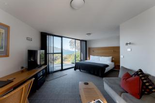Edge of the Bay Resort - Coles Bay - 4