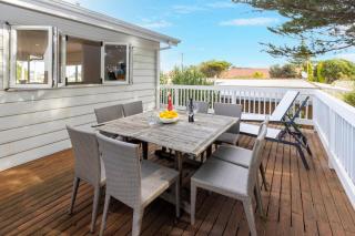 4 Bedroom House with AirCon Stroll to Beach - Hayborough - 8