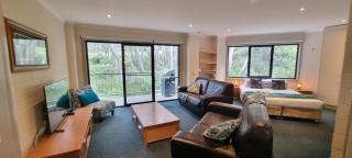 Cedarwood Apartments - Falls Creek - 9