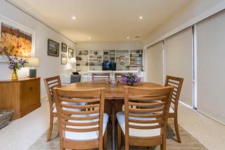 3 Bdrm 2 Bthrm House Close to Canberra CBD & ANU - Canberra - 4