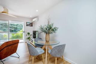 1 Bedroom Gem with Aircon Stroll to Beach - 2