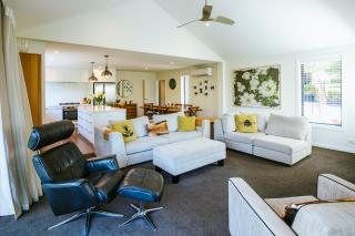 Number 3 - Close to Lake - Family Friendly - 7