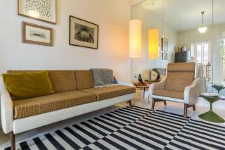 Top Floor 1 Bedroom Apt with Views Close To CBD - Sydney - 3