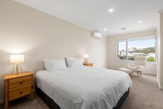 Georgina By The Bay - 3