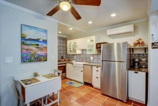 Seaside Retreat Cottages #3 - Clearwater Beach - 6