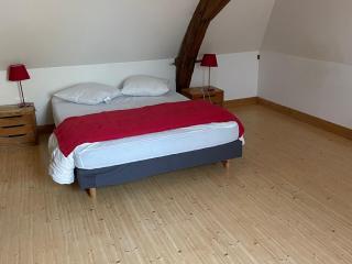 Spacieuse maison au bord de la rivière, proche du Mans, avec équipements modernes, idéale pour familles - FR-1-410-440 - 4