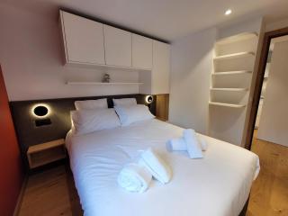 Appartement lumineux 3* avec terrasse, 2 chambres, proche centre et pistes, garage inclus - FR-1-598-163 - Les Gets - 2