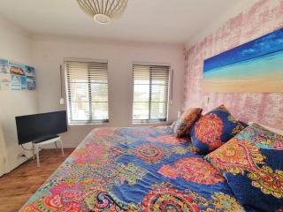 Dolphin Beach House - Wannanup, Mandurah between the estuary and the ocean - Wannanup - 1