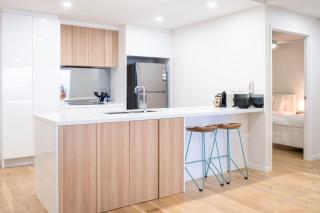 Bright Stylish Kings Beach Apartment - 3