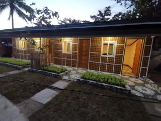 Tambayan Rooms and Cottages by SMS Hospitality - 1