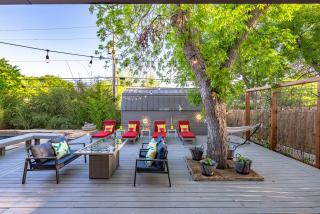 Private Pool Retreat near Airport & Pearl - 1