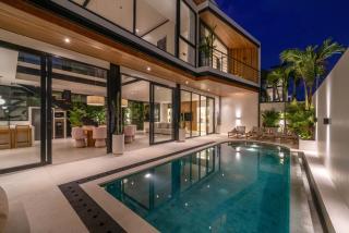 Villa Maverick - Brand New Classy 4BR Villa in Canggu - Canggu - 0