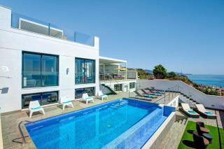 Ferienhaus mit Privatpool für 10 Personen ca 500 qm in Torrox Costa, Andalusien Costa del Sol - Torrox Costa - 0