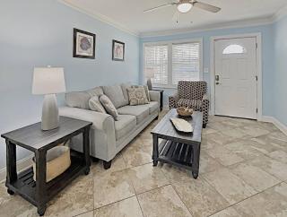 Lovely Updated Vacation Home*POOL* 3 BR*P138 - Myrtle Beach - 1