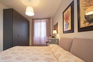 Stunning & Luxurious 1BR apt 1 min walk by Duomo - Florence - 6